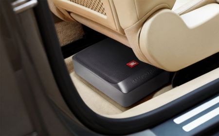 Активный сабвуфер JBL BassPro NANO