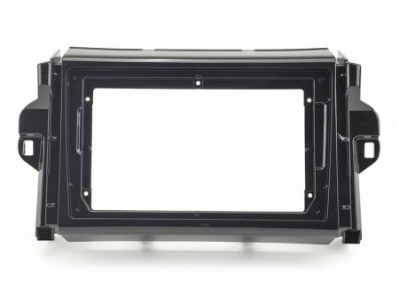 Переходная рамка Toyota Fortuner, SW4 2015+